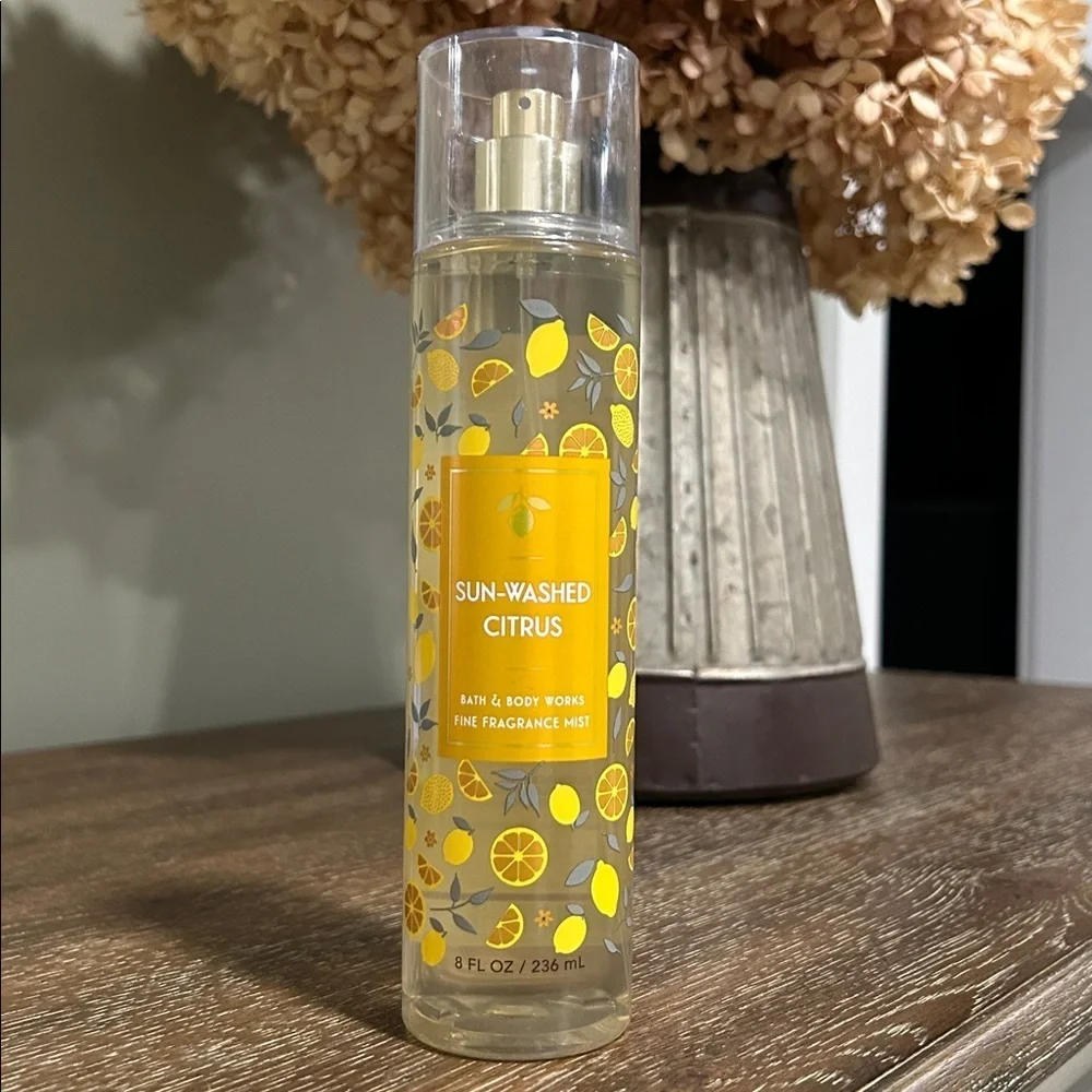 Bath & Body Works Sun-Washed Citrus Mist with Yellow Accents